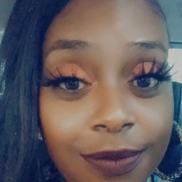 Meet your Posher, Keisha - Picture 16 of 17